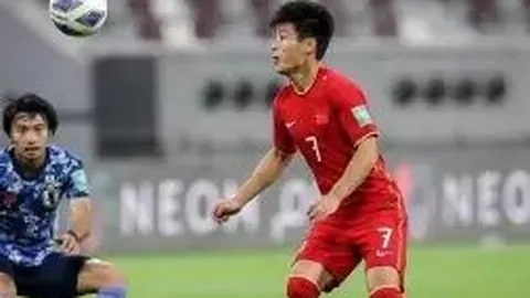 25岁外援火力全开，16投12中狂揽43分6篮板9助攻2抢断，网友热议归化！