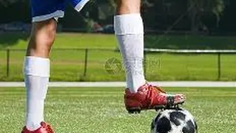 国足对抗澳大利亚，6.7万票抢空，或缔造国内足球赛观赛新高——据北京日报报道